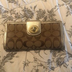 Women’s wallet